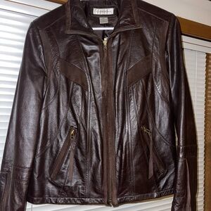 Elegant Brown Leather Jacket
